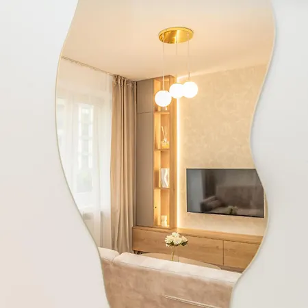 Apartament Charming With Balcony - By Rentujemy Kraków